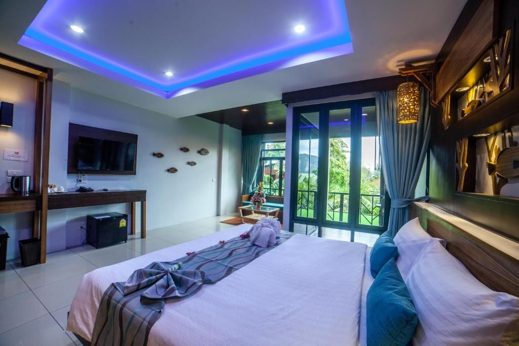 ChaoKoh Phi Phi Hotel and Resort фото 29