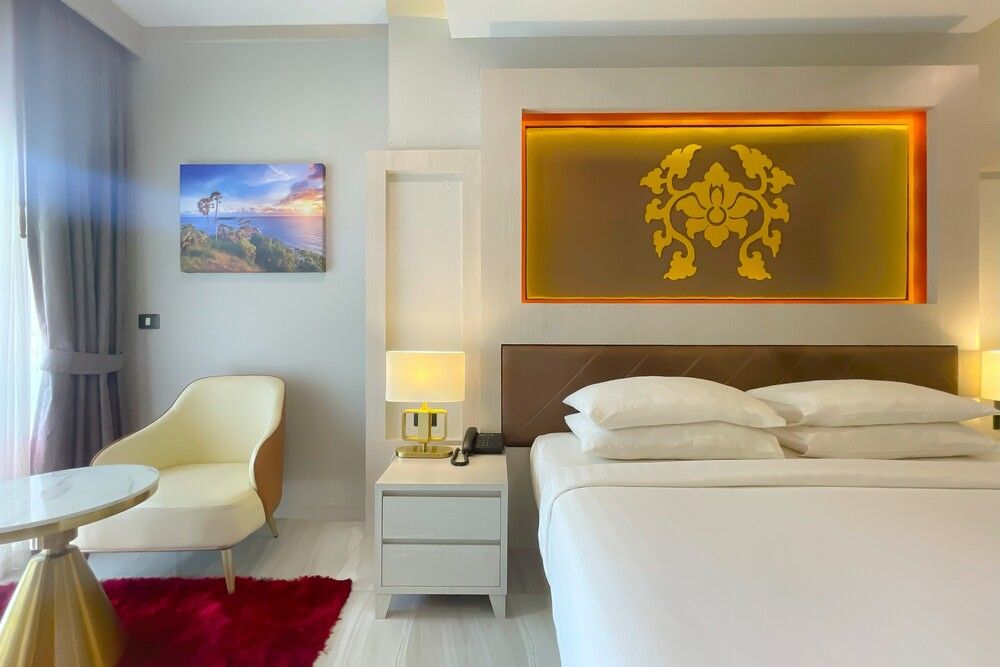 Quality Resort and Spa Patong Beach фото 55