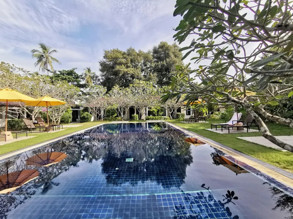 Nai Yang Beach Resort & Spa фото 32
