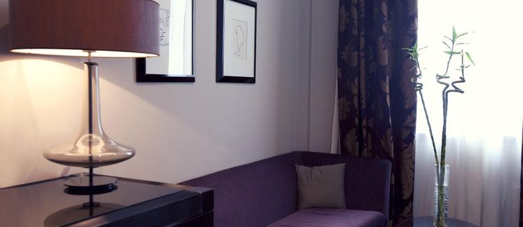 Фото отеля Grand Hotel Yerevan