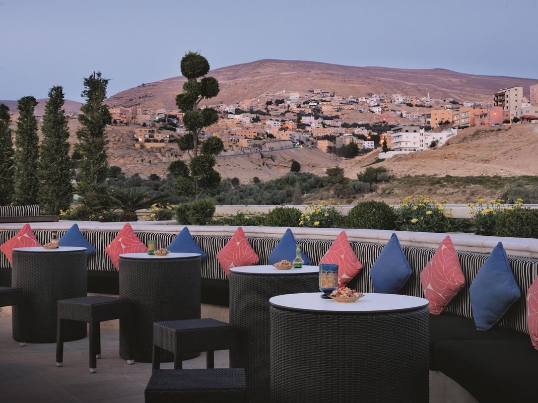 Moevenpick Resort Petra фото 17