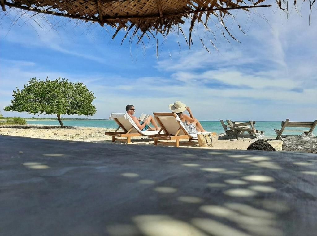 Giman Free Beach Resort фото 31