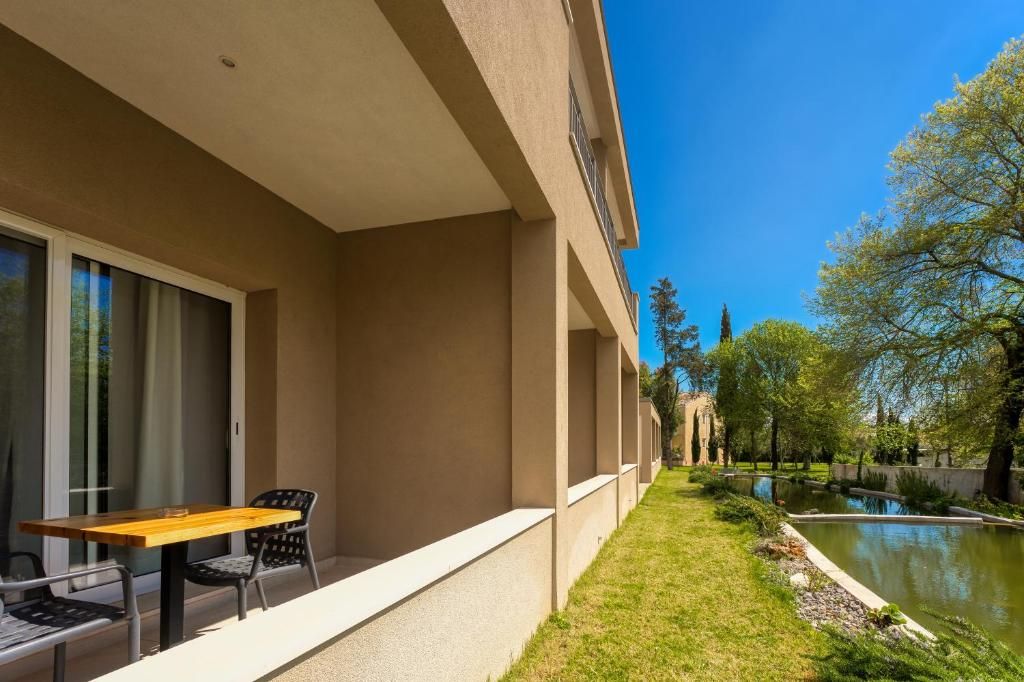 Folies Corfu Town Hotel Apartments фото 8