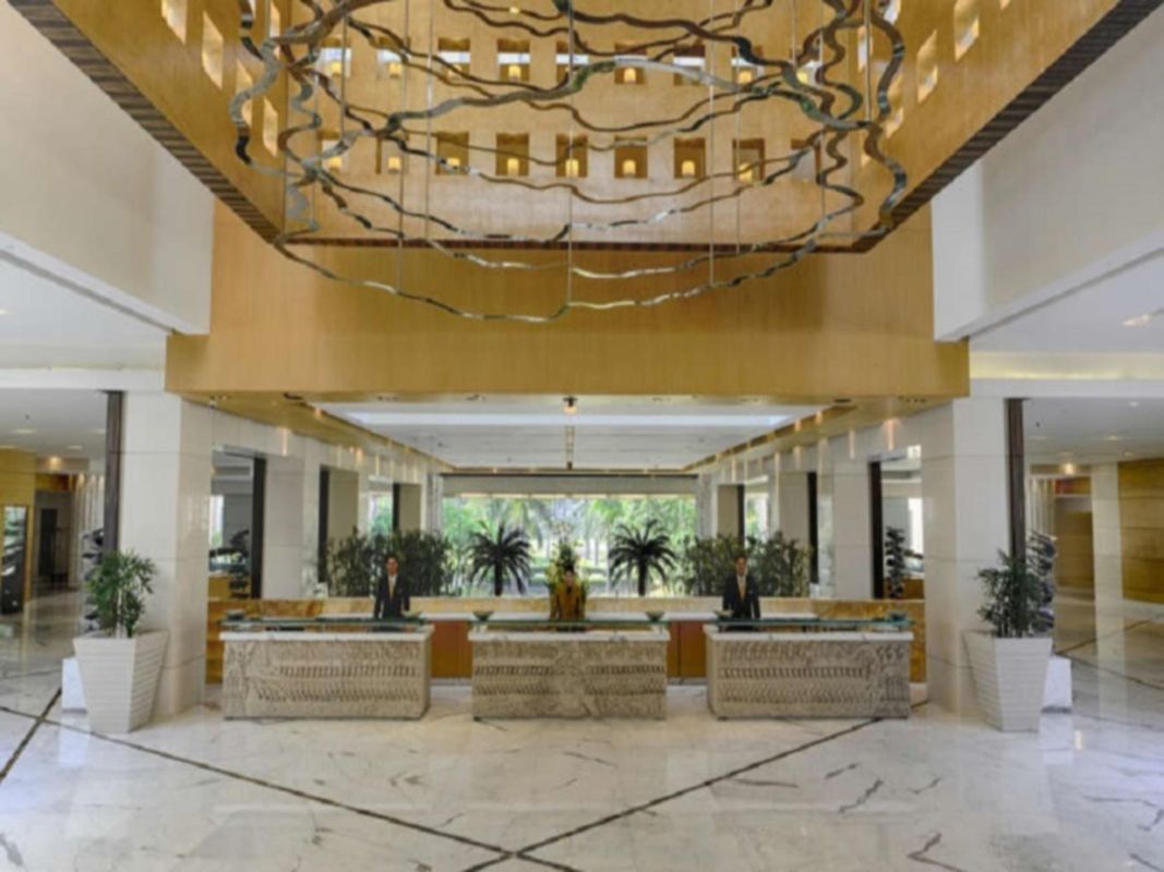 The Grand New Delhi Hotel фото 11