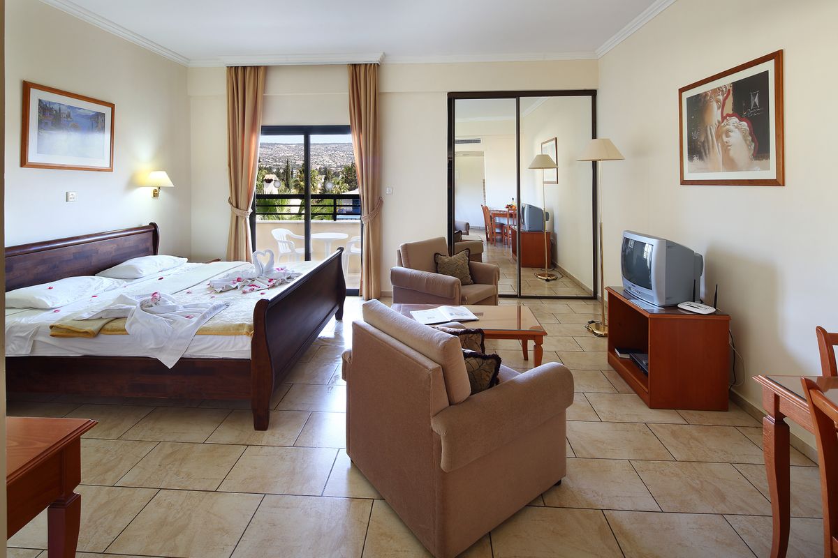 Panareti Coral Bay Resort фото 4