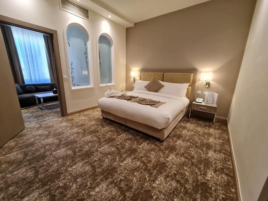 Gloria Hotel & Suites фото 22