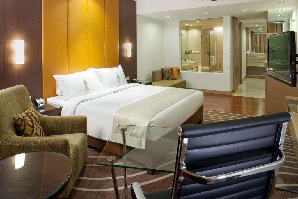 Holiday Inn Mumbai International Airport фото 18