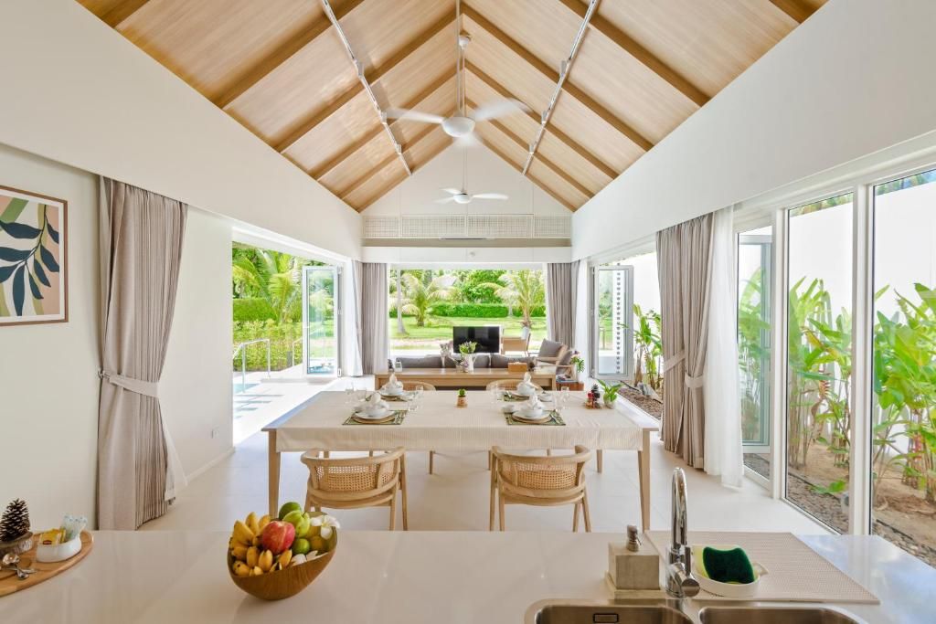 Twin Lotus Resort and Spa - Adult only - SHA Plus фото 54