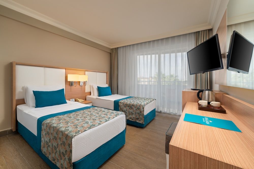 Royal Garden Beach Hotel фото 104