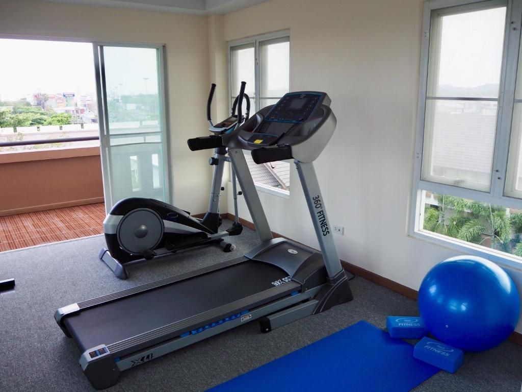 Chaiyapruek Suites Serviced Residence фото 21
