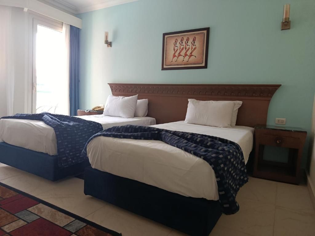 Boudl Grand Pyramids фото 2