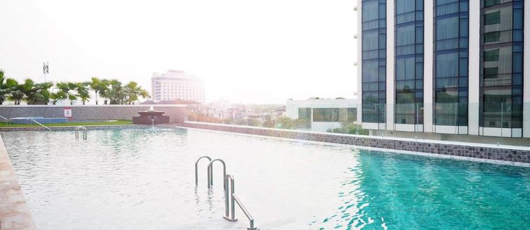 Фото отеля The Empress Premier Chiang Mai