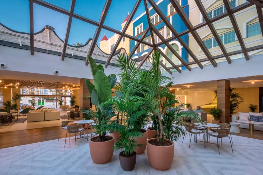 Mediterraneo Bay Hotel & Resort фото 12