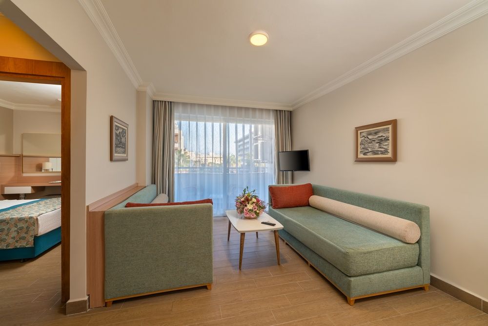 Royal Garden Beach Hotel фото 106