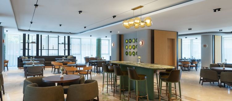 Фото отеля Marriott Executive Apartments Istanbul Investvadi