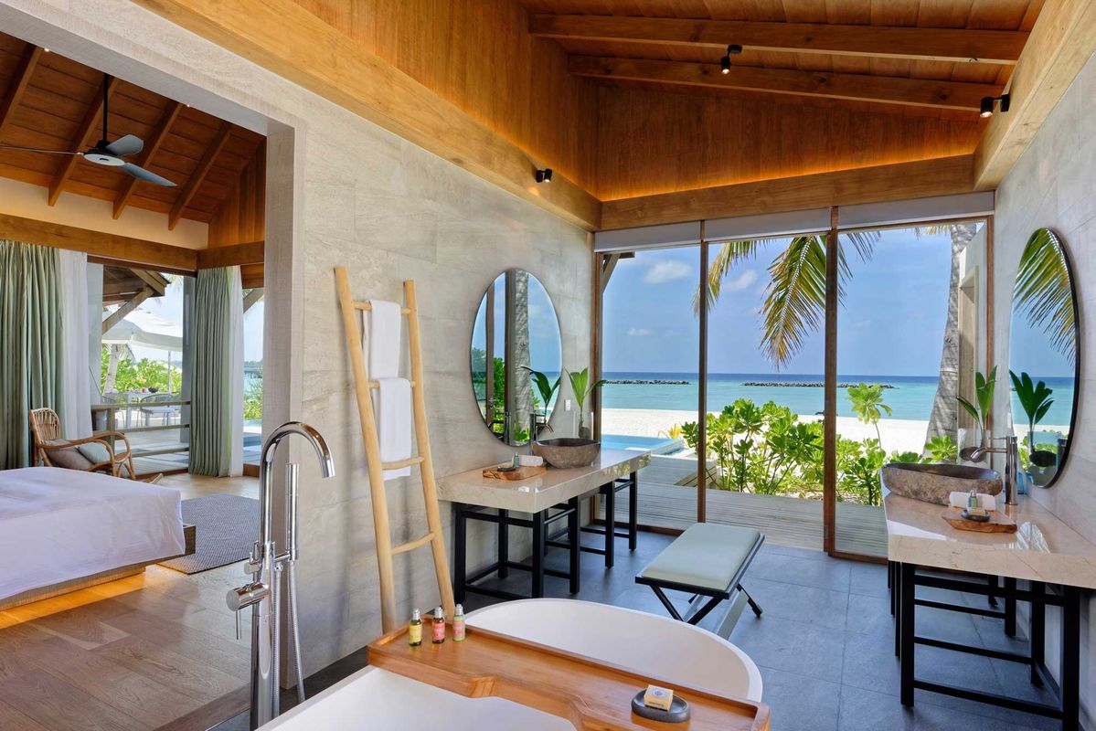 Emerald Faarufushi Resort & Spa фото 90