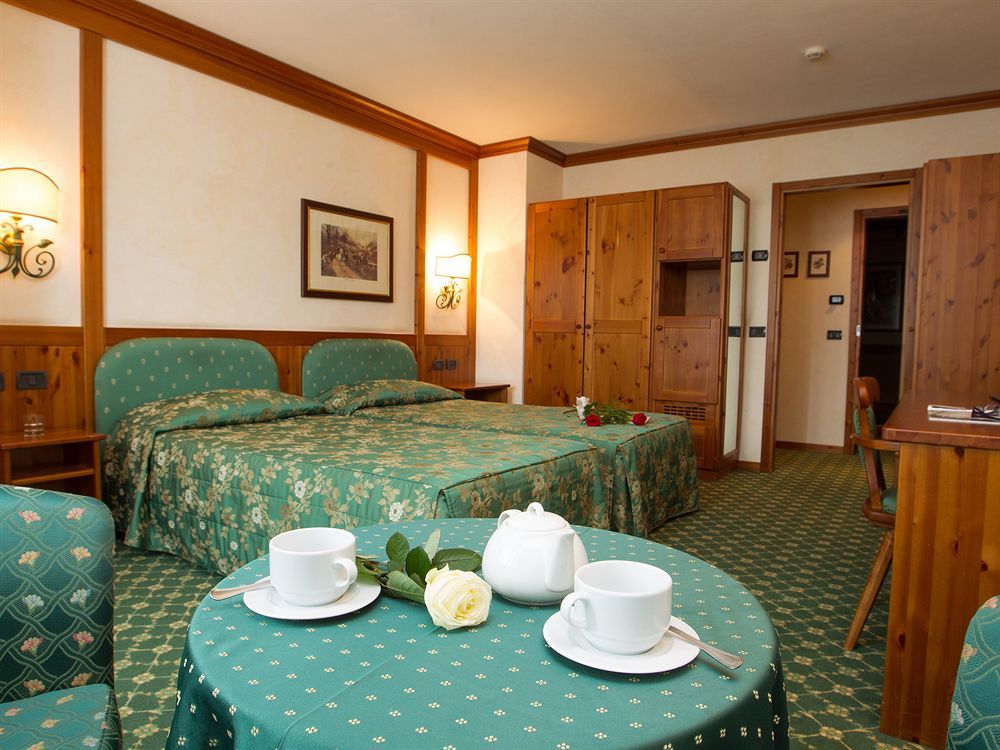 Hotel  Cristallo фото 27
