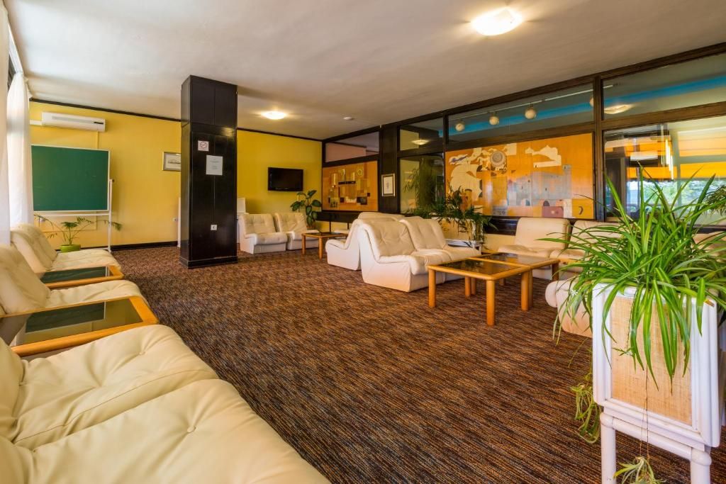 Hotel International фото 8