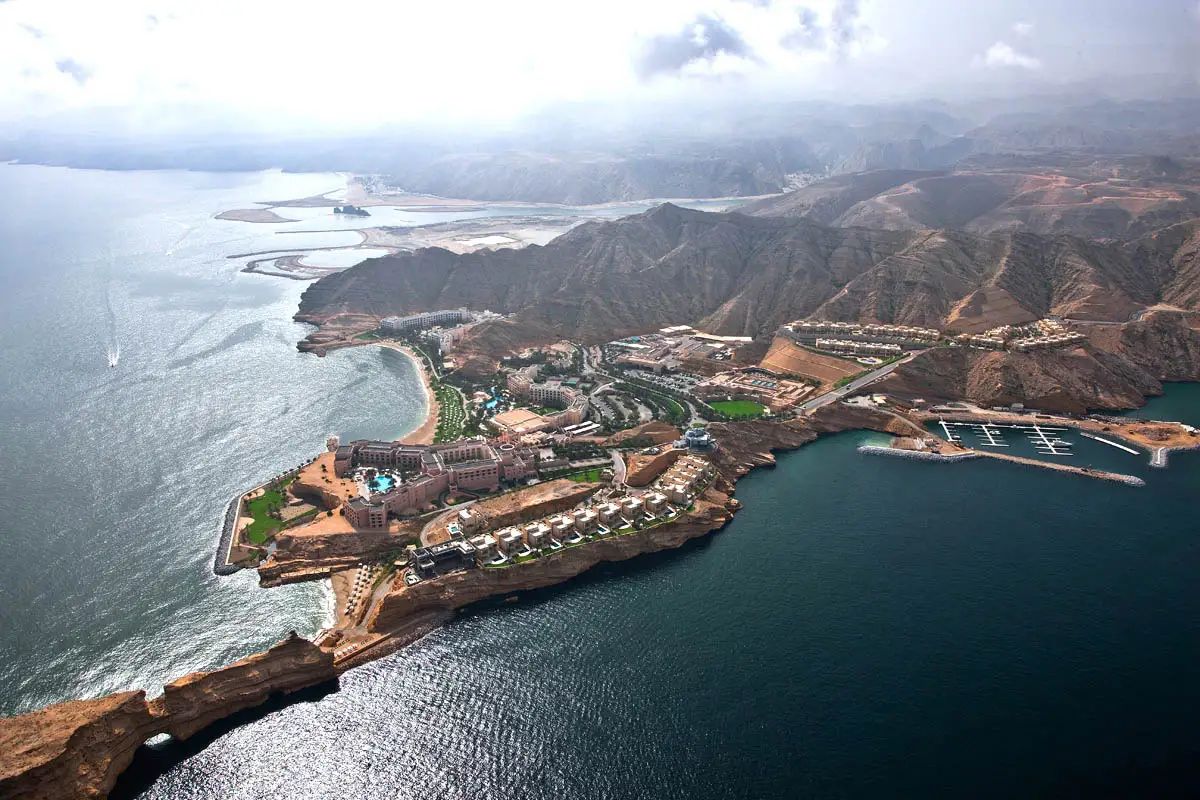 Hilton Muscat Al Bandar фото 14