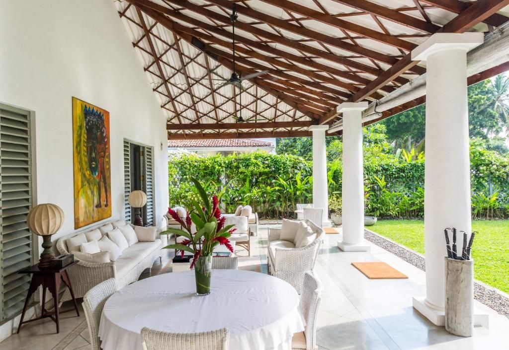 Taru Villas Mawella фото 34