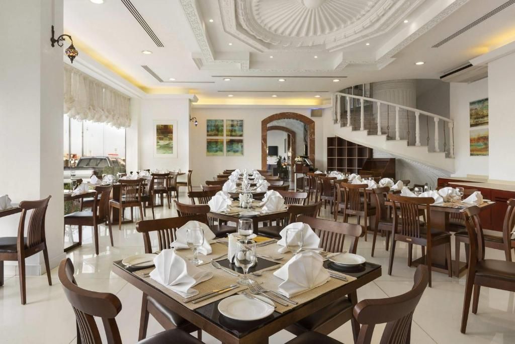 Ramada by Wyndham Beach Hotel Ajman фото 61