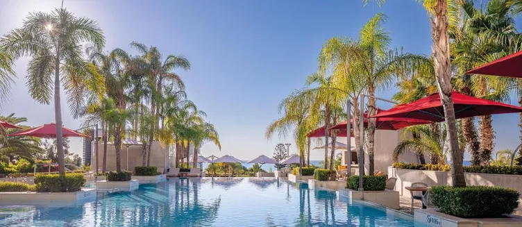 Фото отеля Four Seasons Hotel