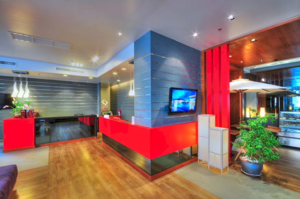 The Ashlee Heights Patong Hotel & Suites фото 37