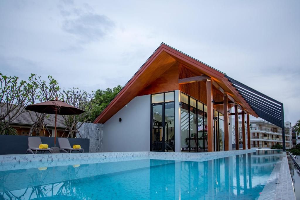 Surin Beach Residence фото 6