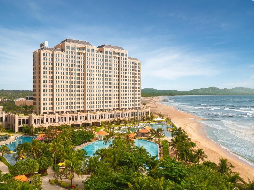 Holiday Inn Resort Ho Tram Beach фото 71