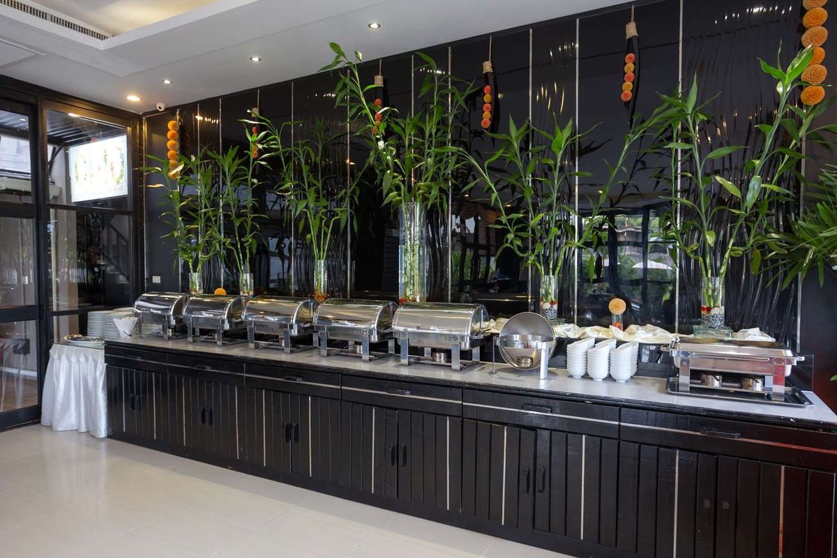 Golden Tulip Essential Pattaya Hotel фото 12