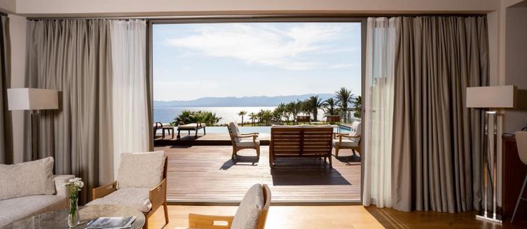 Фото отеля On'Live Hotel