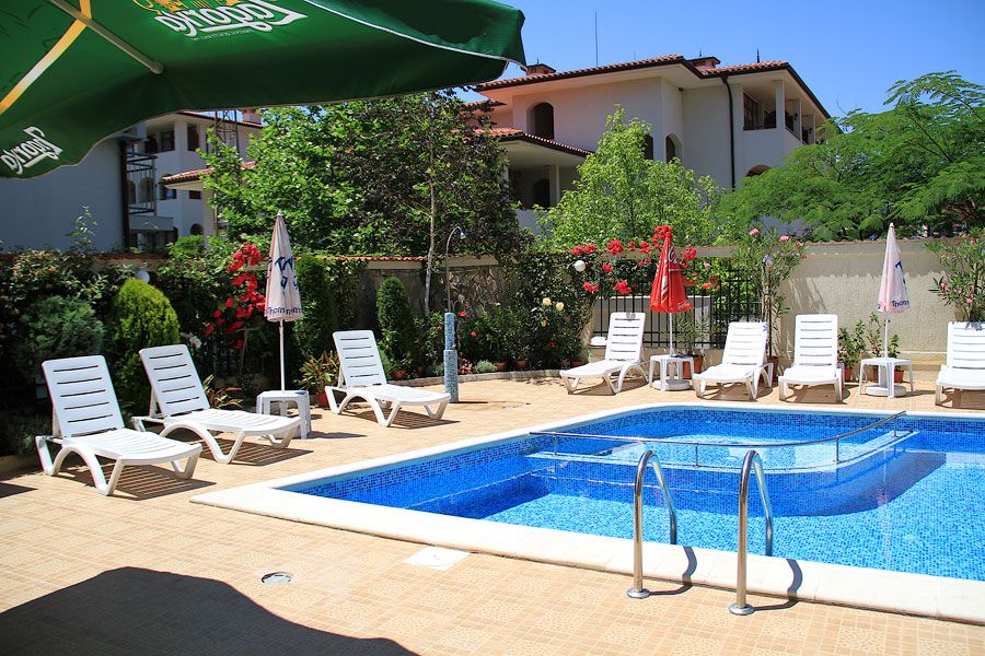 Family Hotel Breza фото 35