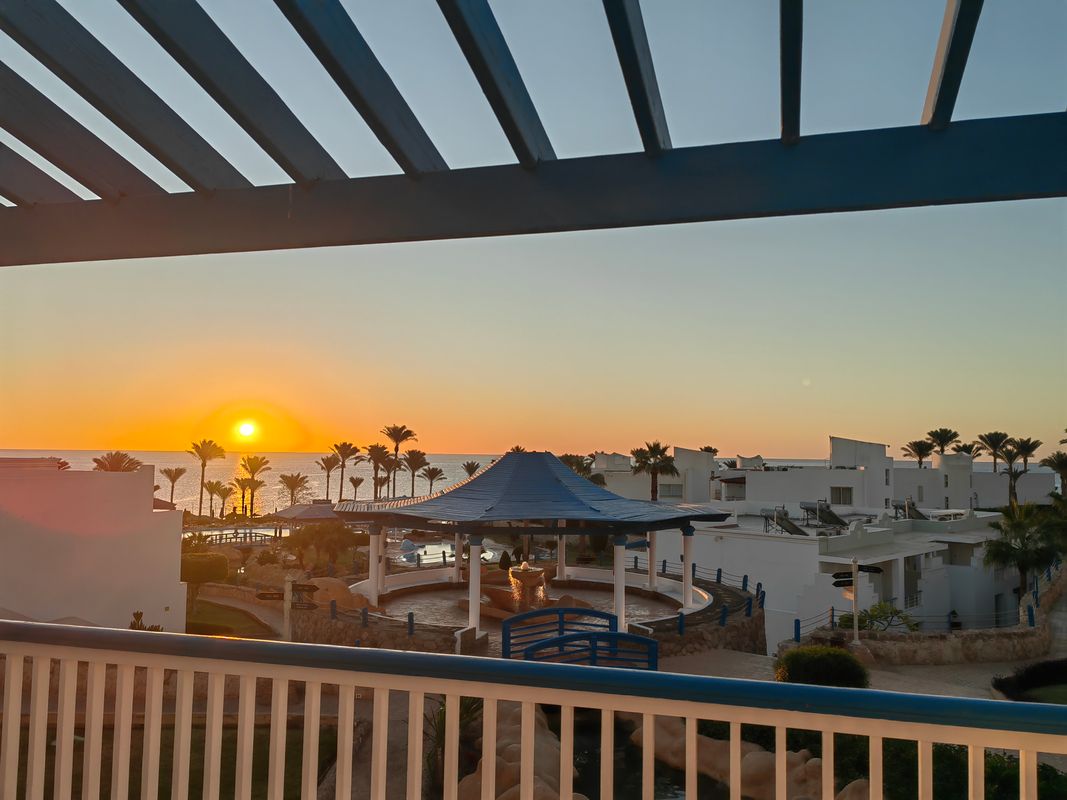 Renaissance Sharm El Sheikh Golden View Beach Resort фото 151
