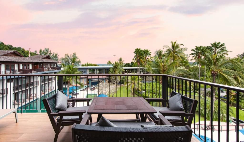 Holiday Ao Nang Beach Resort, Krabi фото 92
