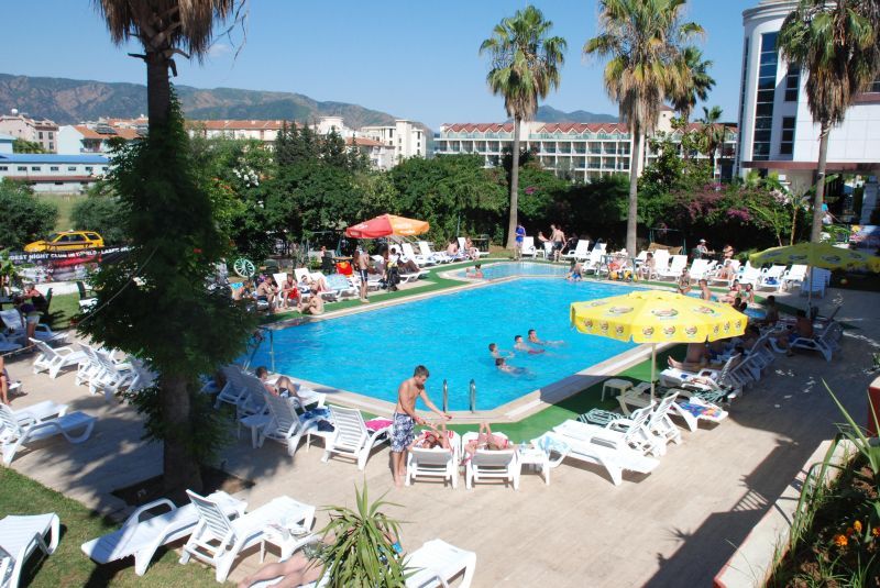 Club Diana Hotel фото 0