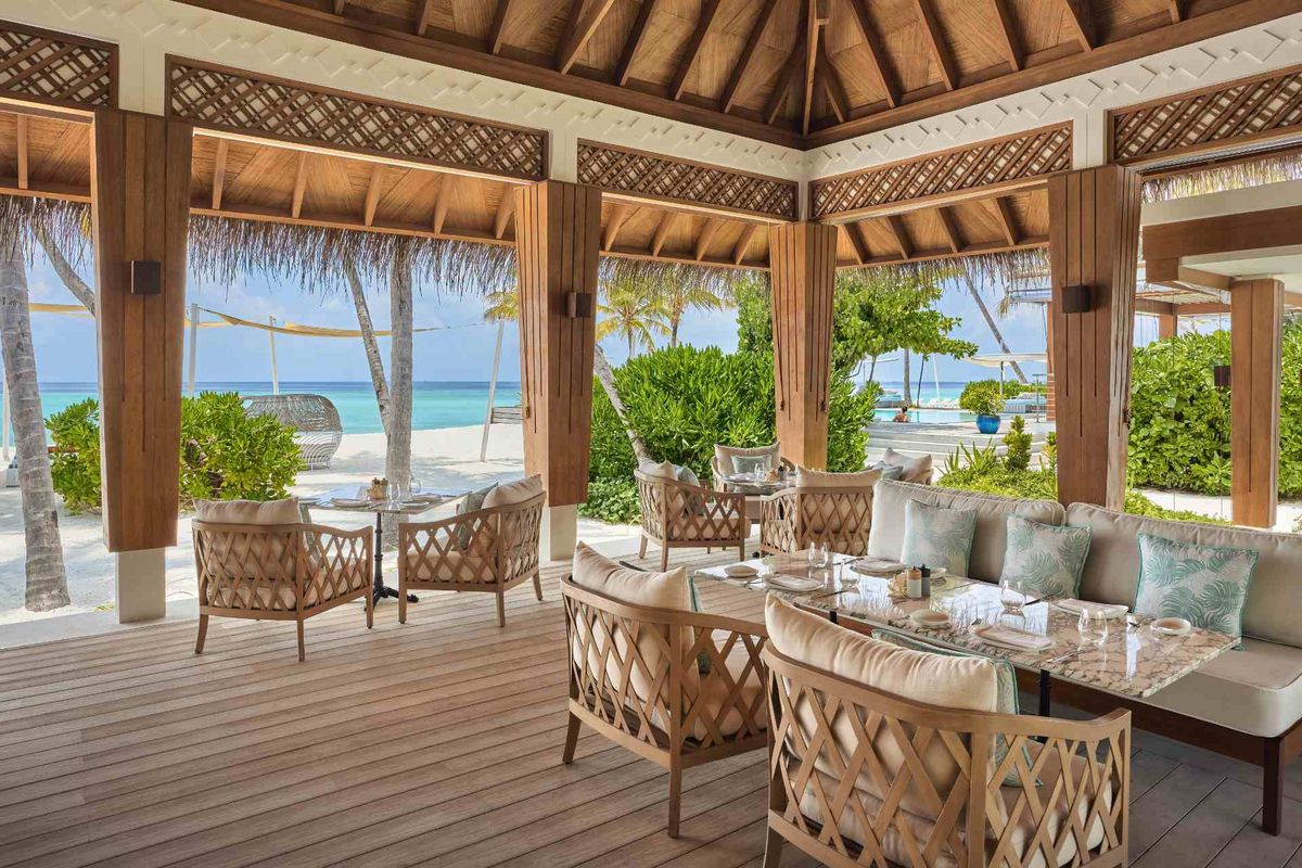 Jumeirah Olhahali Island фото 17