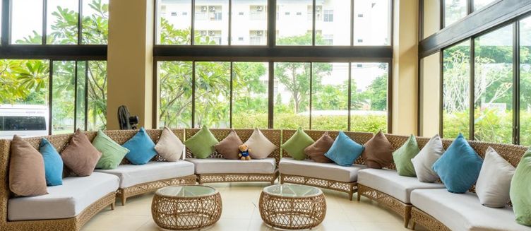 Фото отеля Recenta Suite Phuket Suanluang