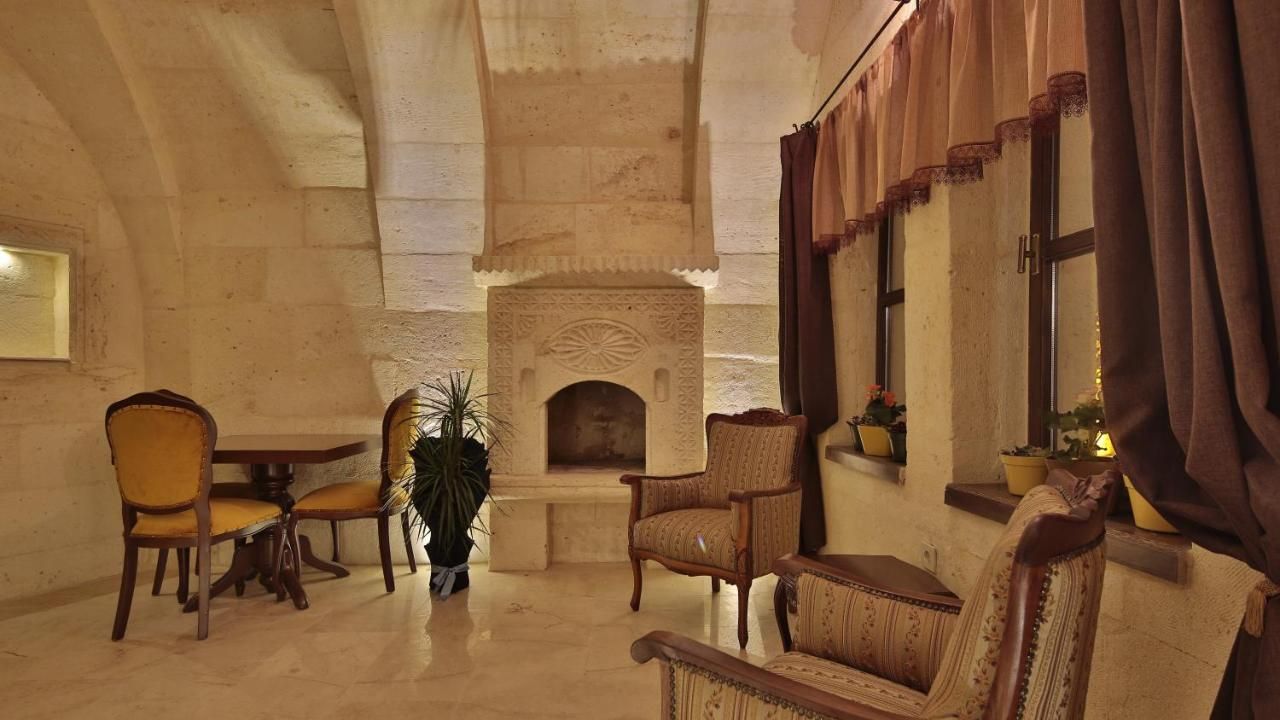 Golden Cave Suites фото 10