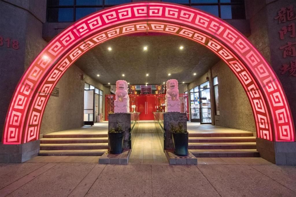 Best Western Plus Dragon Gate Inn фото 40