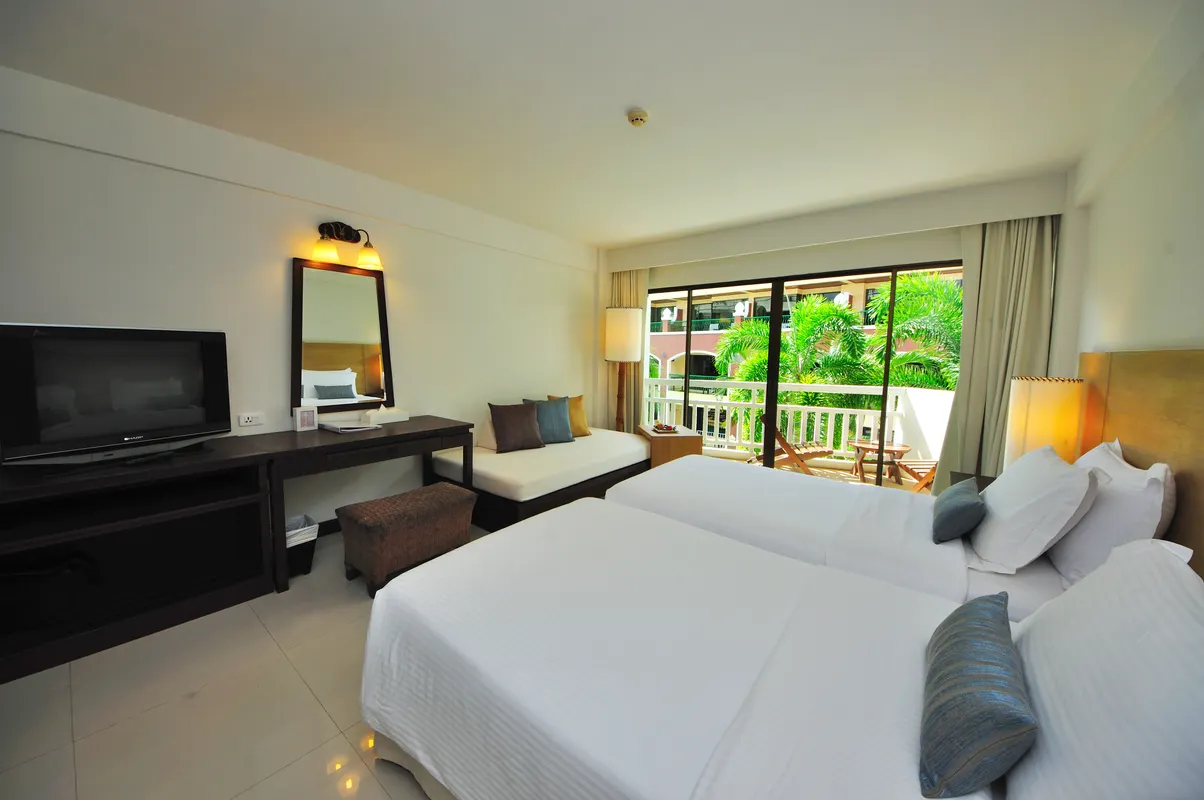 Ramada by Wyndham Phuket Southsea фото 2