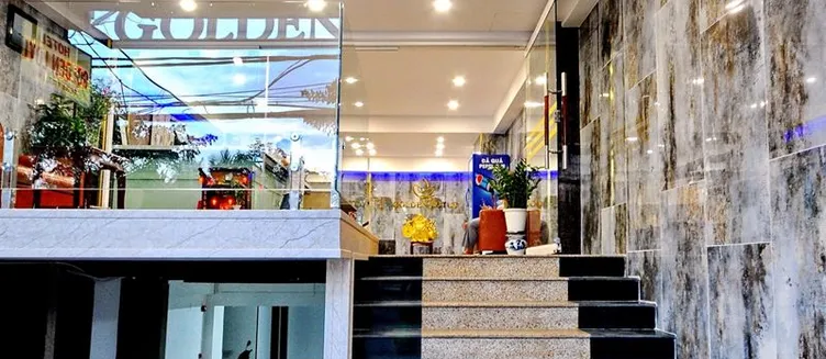 Фото отеля Golden Lotus Hotel