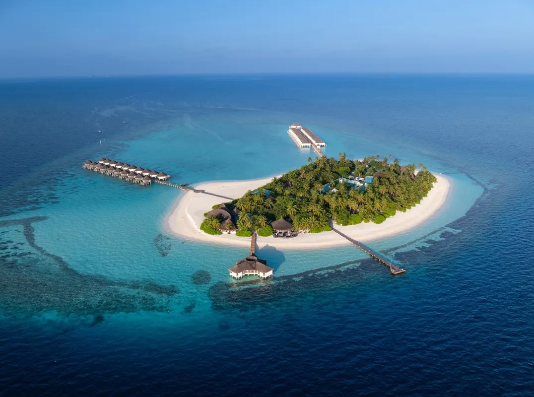 Angaga Island Resort & Spa фото 31