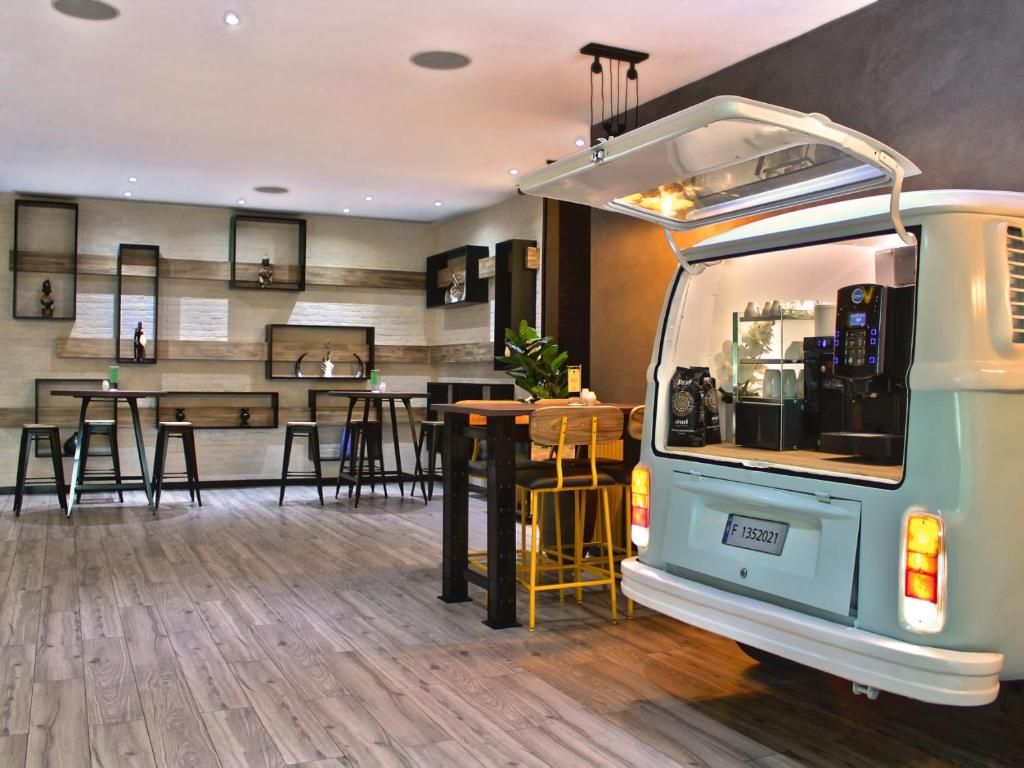 Hyatt Place Dubai Al Rigga фото 24