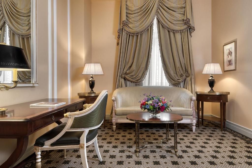 Hotel Grande Bretagne, a Luxury Collection Hotel фото 34
