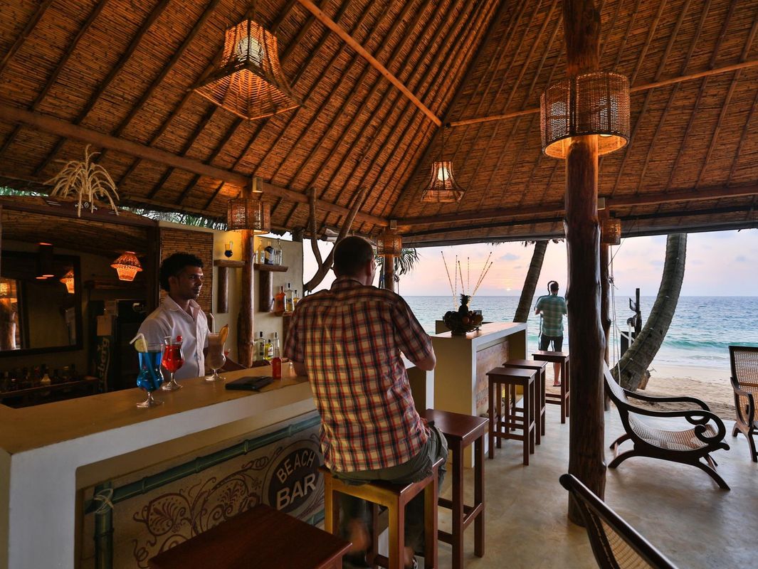 Thejan Beach Cabanas фото 10