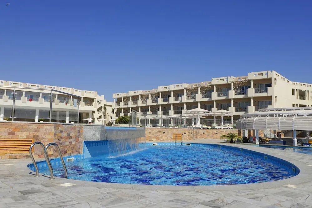 Sirena Beach Resort Spa фото 33