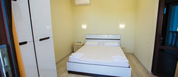 Фото отеля White hotel