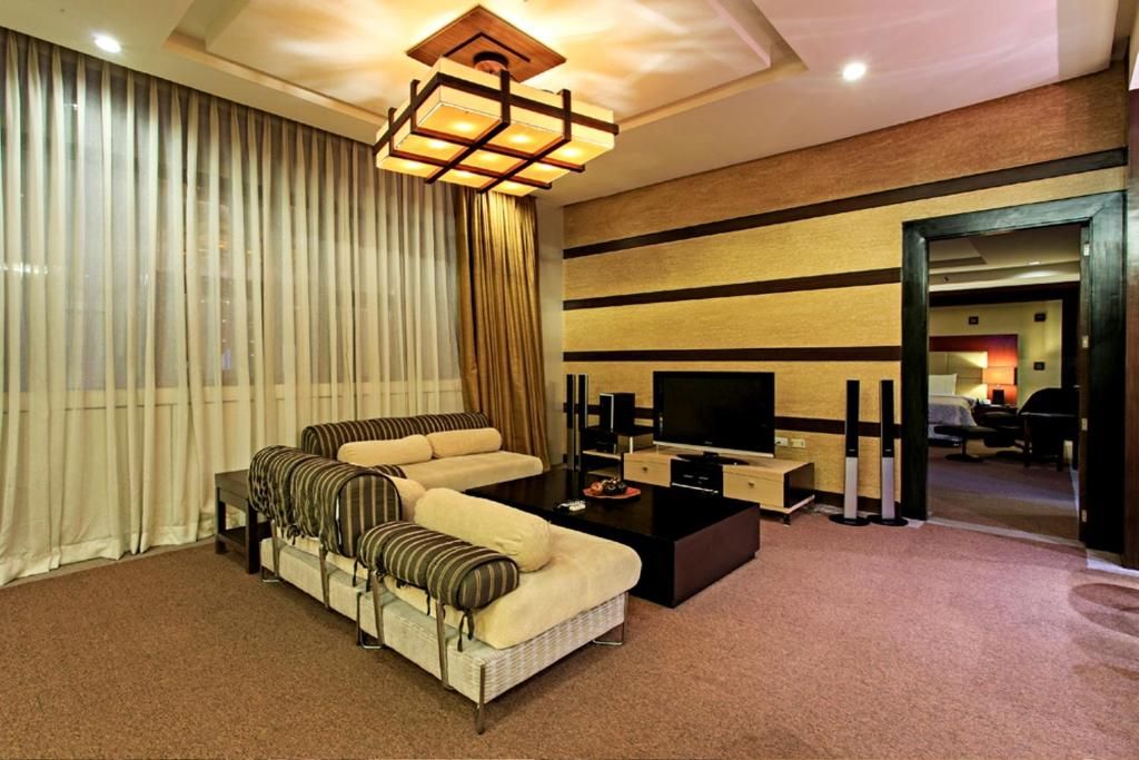 Cebu Parklane International Hotel фото 46