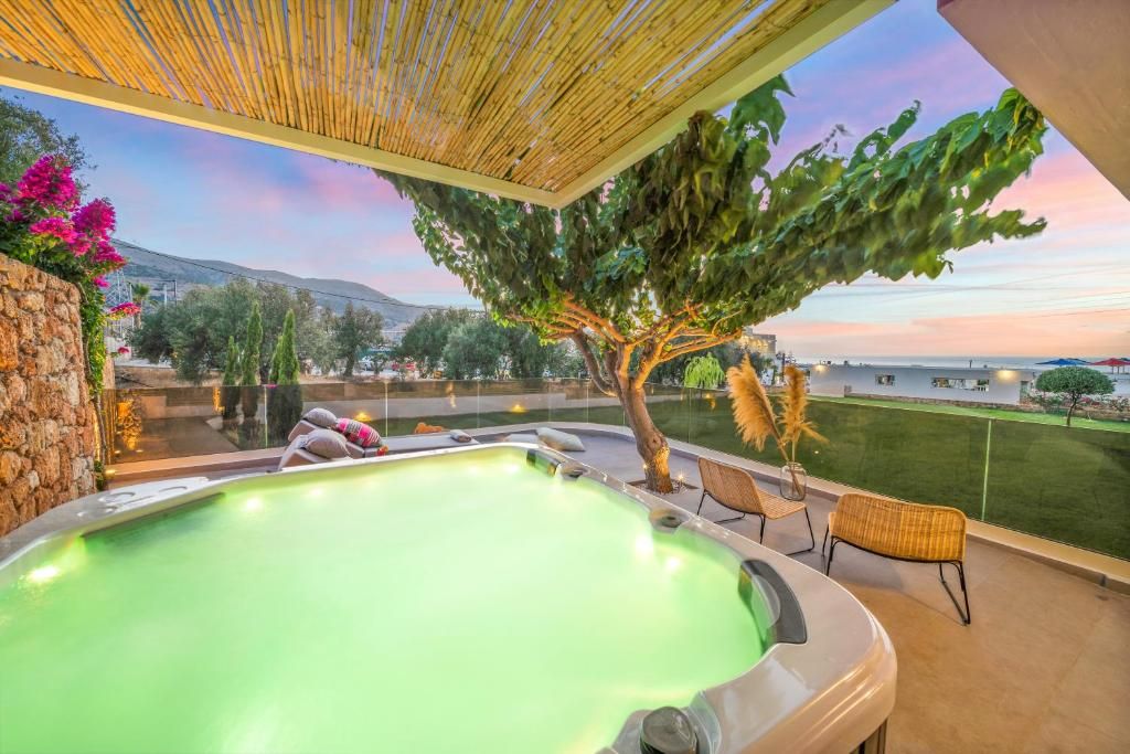Notos Heights Hotel & Suites фото 3