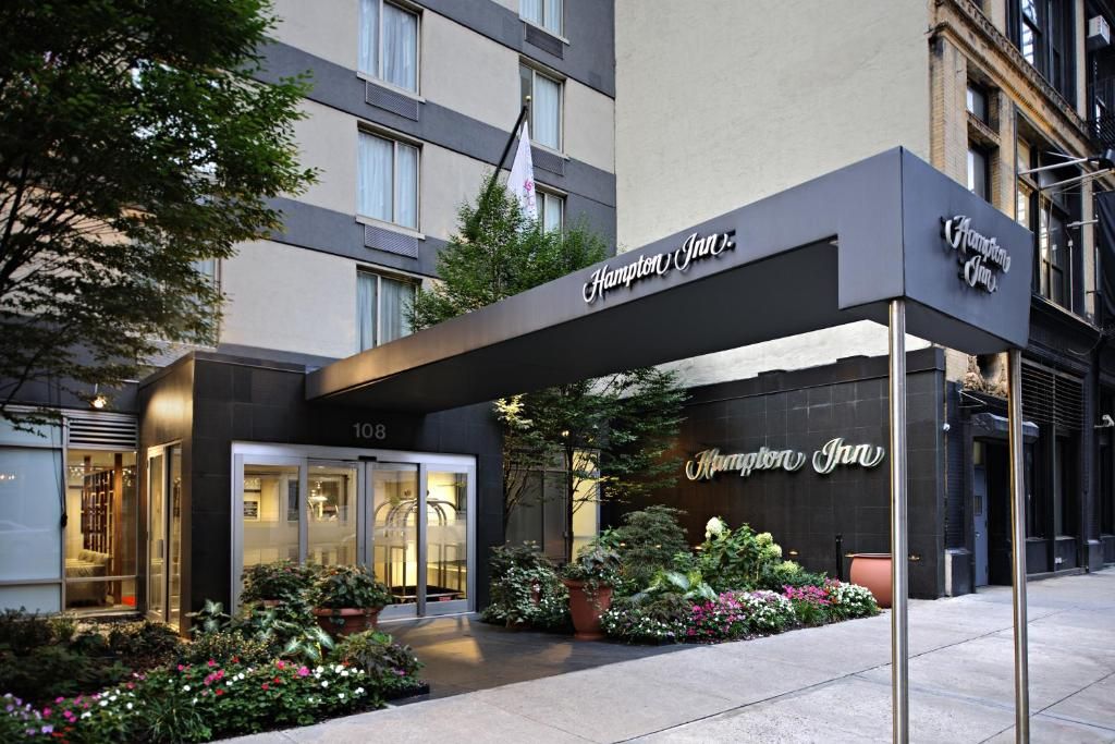 Hampton Inn Manhattan-Chelsea фото 0
